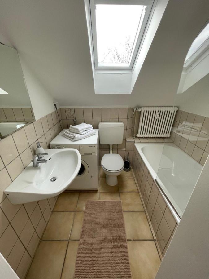 1,5 Zimmer Apartment, 38,5 Qm, Multimedia Tv, Uni, Hbf ドゥイスブルグ エクステリア 写真